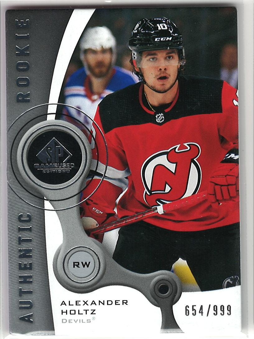 2021-22 SP Game Used - 2005-06 Retro Rookies Alexander Holtz #R-4 SN999 front