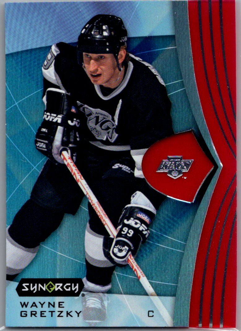 2023-24 Upper Deck Synergy - Red Codes Wayne Gretzky #61 front