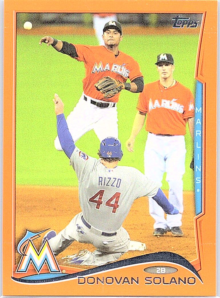 2014 Topps - Orange (Factory) Donovan Solano #567 SN199 front