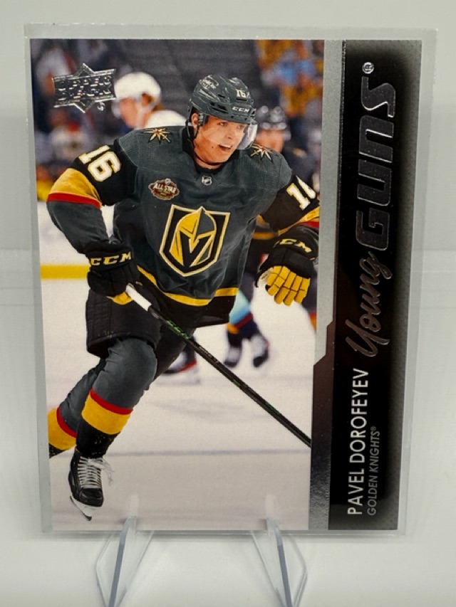 2021-22 Upper Deck Pavel Dorofeyev #496 RC front