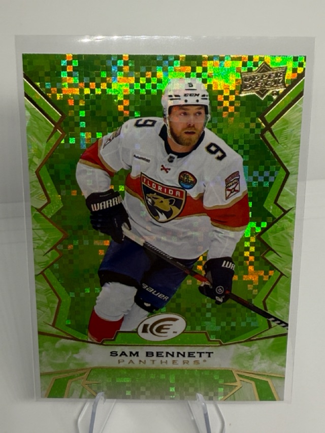2022-23 Upper Deck Ice - Green Sam Bennett #93 front