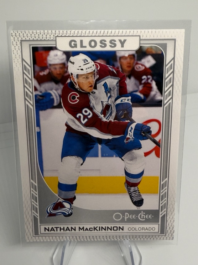 2023-24 Upper Deck - O-Pee-Chee Glossy Nathan MacKinnon #R-36 front
