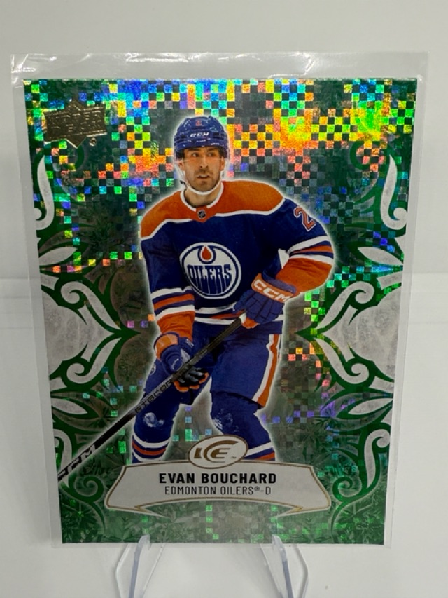 2024-25 Upper Deck Ice - Emerald Green Evan Bouchard #60 front