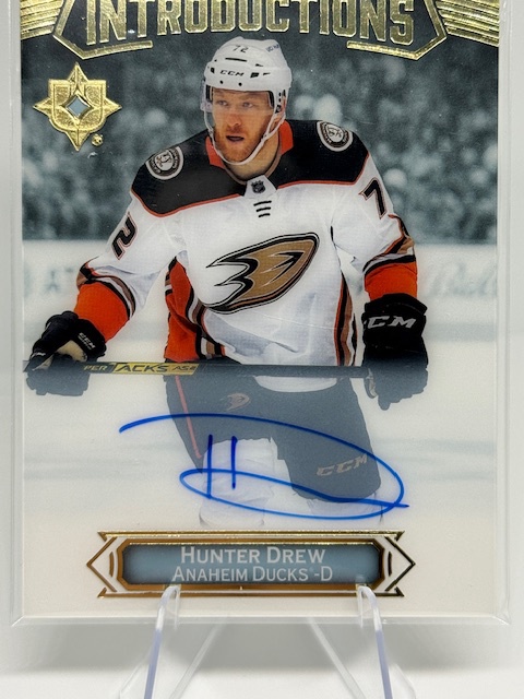 2022-23 Upper Deck Ultimate Collection - Ultimate Introductions Auto Hunter Drew #UI-29 AU front