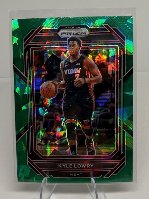 2022-23 Panini Prizm - Prizms Green Ice Kyle Lowry #147 front
