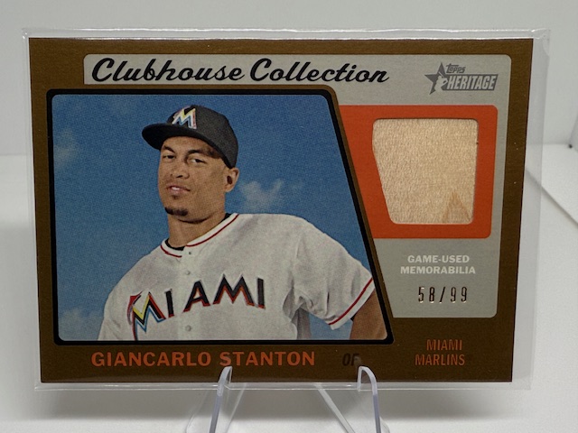 2015 Topps Heritage - Clubhouse Collection Relics Gold Giancarlo Stanton #CCR-GS MEM, SN99 front