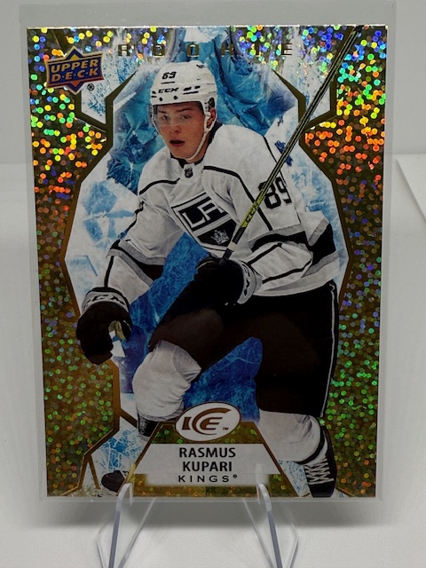 2021-22 Upper Deck Ice - Gold Rasmus Kupari #105 front