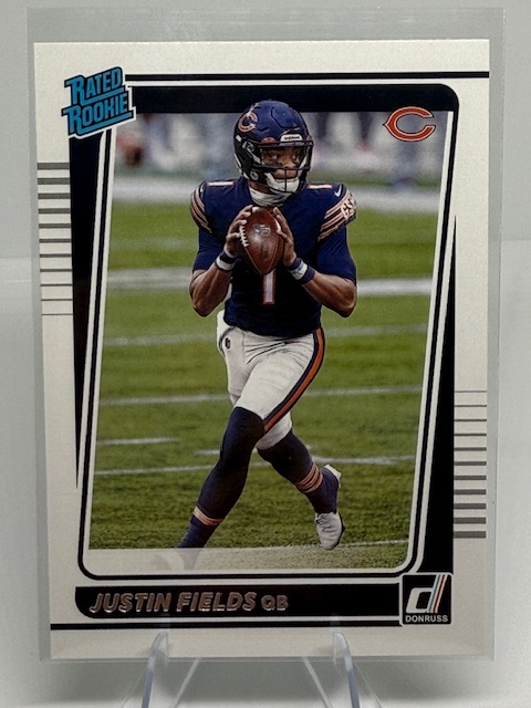 2021 Donruss Justin Fields #253 RC front