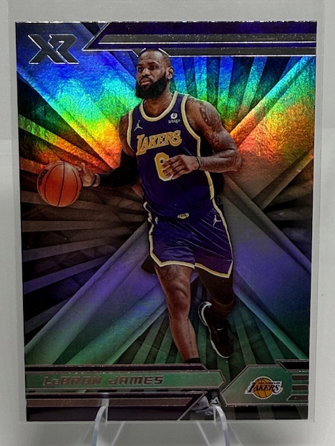 2021-22 Panini Chronicles LeBron James #397 front