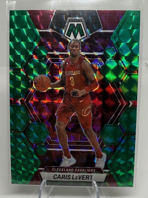 2022-23 Panini Mosaic - Green Caris LeVert #67 front