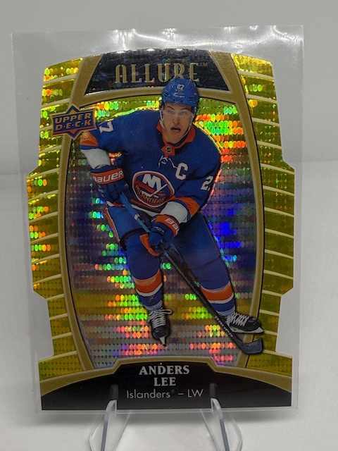 2019-20 Upper Deck Allure - Yellow Taxi Anders Lee #29 front