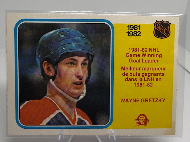 1982-83 O-Pee-Chee Wayne Gretzky #242 front