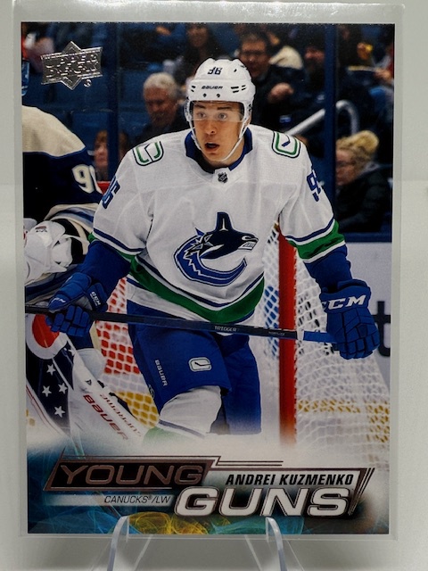 2022-23 Upper Deck Andrei Kuzmenko #465 RC front