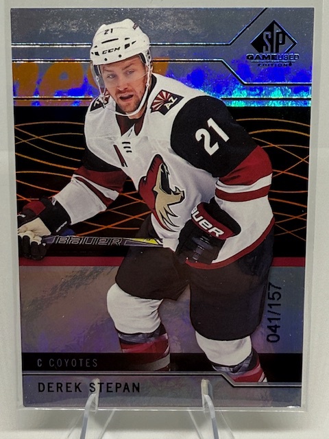 2018-19 SP Game Used - Orange Rainbow Derek Stepan #48 SN157 front