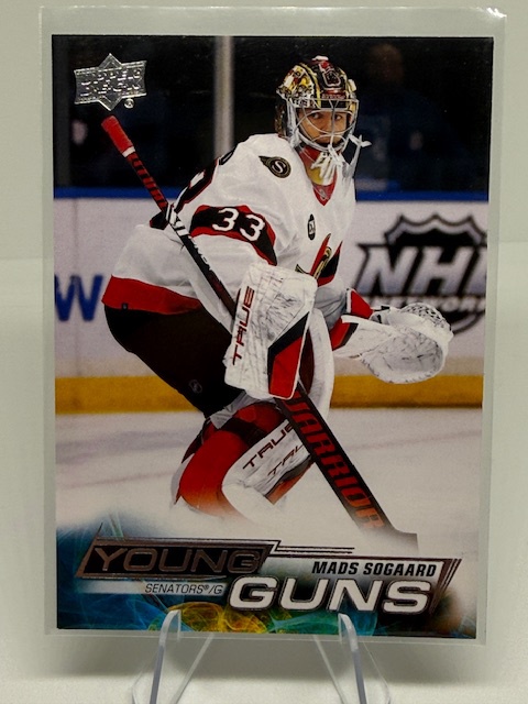 2022-23 Upper Deck Mads Sogaard #245 RC front
