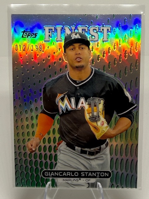 2013 Finest - Green Refractors Giancarlo Stanton #81 SN199 front