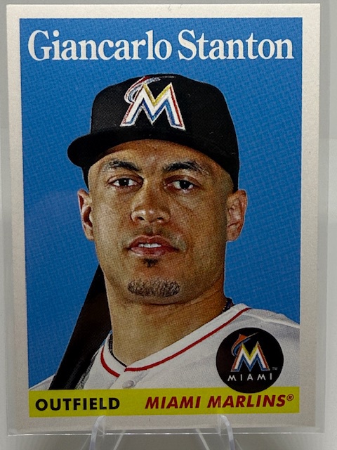 2016 Topps Throwback Thursday Giancarlo Stanton #8 front