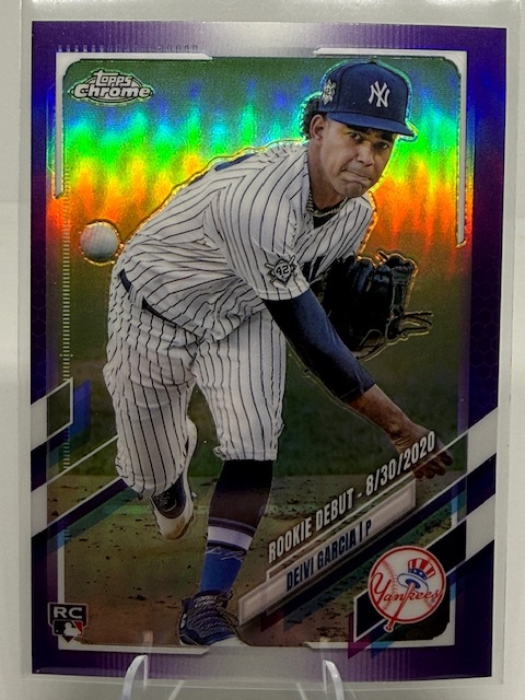 2021 Topps Chrome Update - Purple Refractor Deivi Garcia #USC78 front