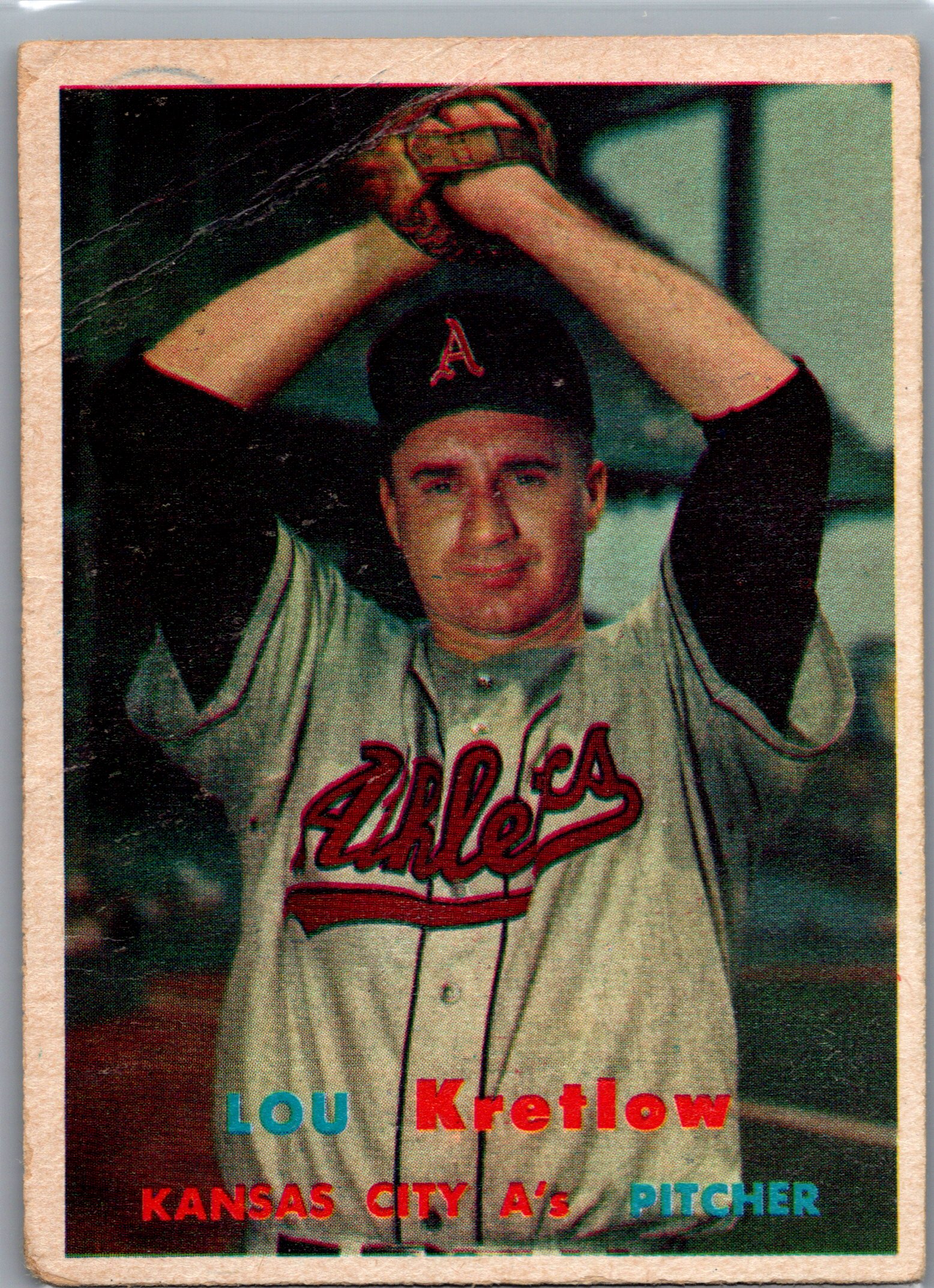1957 Topps Lou Kretlow #139 front