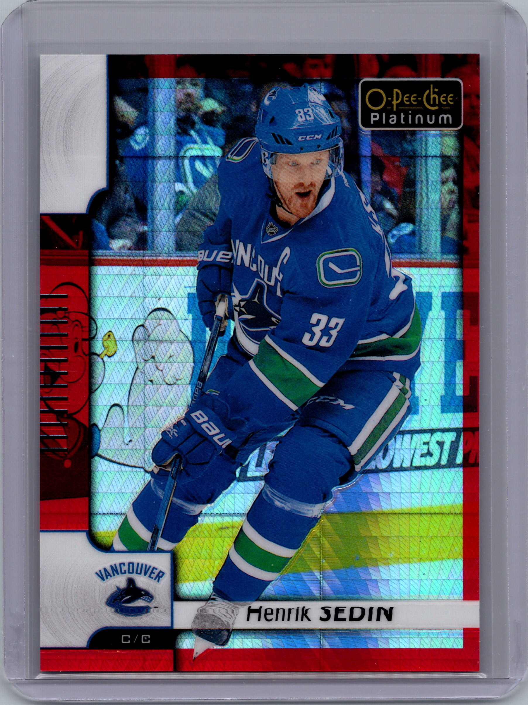 2017-18 O-Pee-Chee Platinum - Red-Prism Henrik Sedin #13 SN199 front