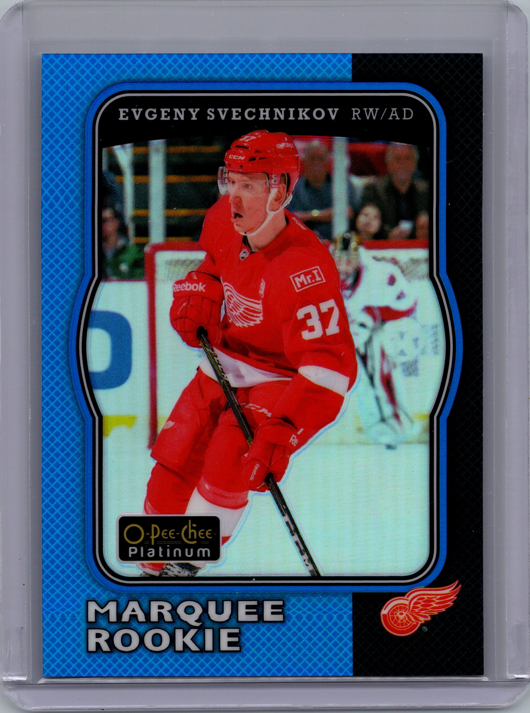 2017-18 O-Pee-Chee Platinum - Retro-Blue-Rainbow Evgeny Svechnikov #R-77 SN149 front